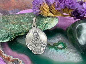 Zilveren hanger relikwie Zilveren hanger relikwie