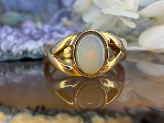 14 karaat gouden opaal ring