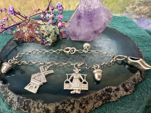 Zilveren kinder armbandje met Nederlandse bedels Zilveren kinder armbandje met Nederlandse bedels