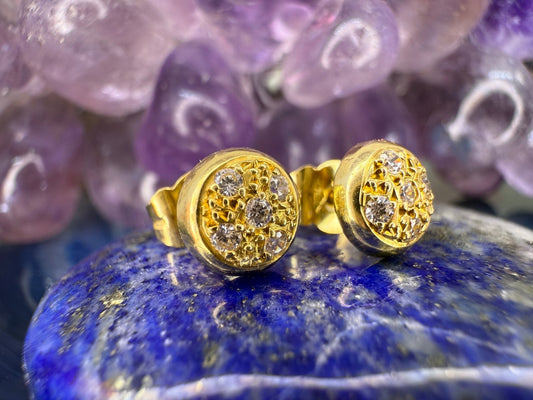 18 karaat gouden oorknoppen