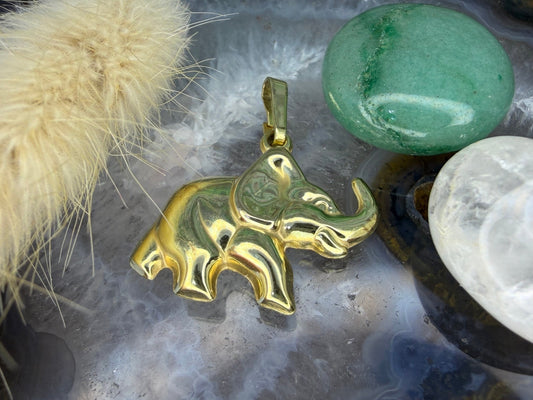 8 karaat olifant hanger