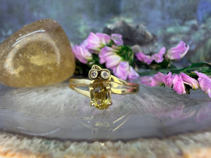 14 karaat gouden ring met toermalijn en diamant 14 karaat gouden ring met toermalijn en diamant