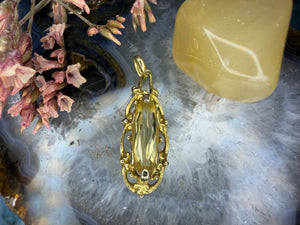 14 karaat gouden spinel hanger 14 karaat gouden spinel hanger