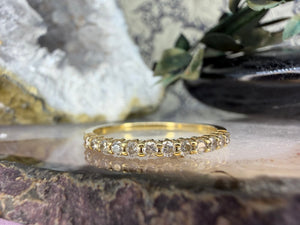 14 karaat gouden ring met diamanten 14 karaat gouden ring met diamanten
