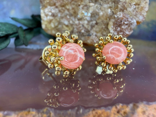 14 karaat gouden rhodochrosiet oorknoppen