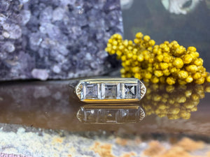 9 karaat spinel ring 9 karaat spinel ring