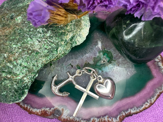 Zilveren hanger geloof hoop en liefde