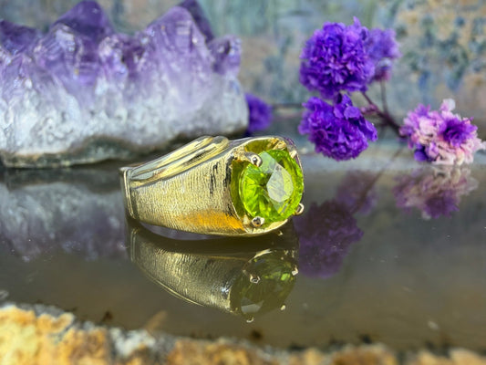 14 karaat gouden peridot ring