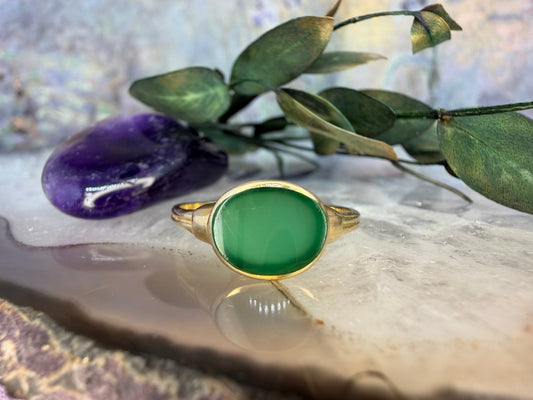 14 karaat gouden chrysopraas ring