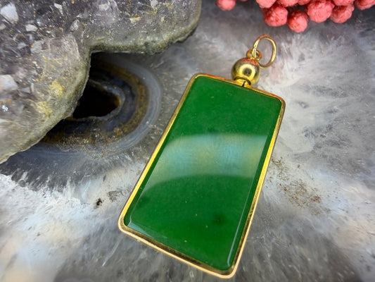 14 karaat gouden chrysopraas hanger