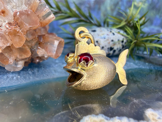 18 karaat gouden bolle vis hanger