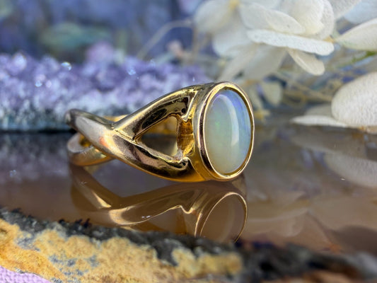 14 karaat gouden opaal ring