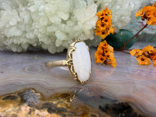 14 karaat gouden opaal ring