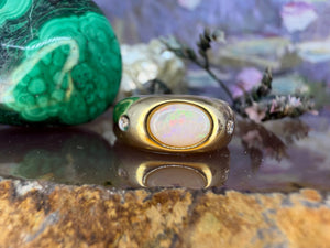 18 karaat gouden opaal en diamant ring 18 karaat gouden opaal en diamant ring