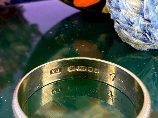 9 karaat gouden ring