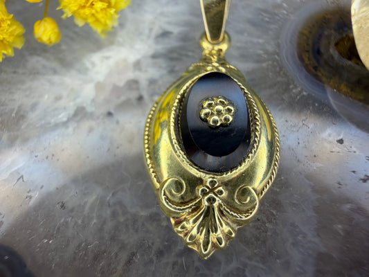 14 karaat gouden onyx hanger