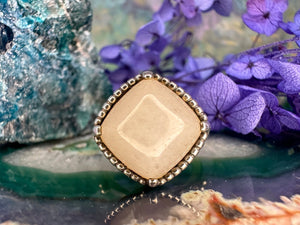 Zilveren ring met melkkwarts Zilveren ring met melkkwarts