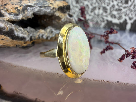 14 karaat gouden opaal ring