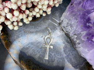 Zilveren Ankh hangertje Zilveren Ankh hangertje