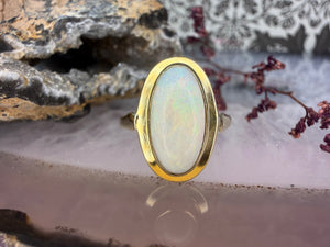 14 karaat gouden opaal ring