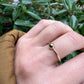 14 karaat gouden ‘piercing’ ring