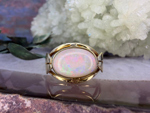 14 karaat gouden opaal ring