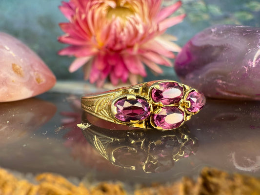 9 karaat ring met roze toermalijn