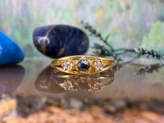 18 karaat gouden saffier en diamant ring