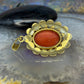 14 karaat gouden hanger met bloedkoraal