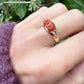 14 karaat gouden ring met bloedkoraal
