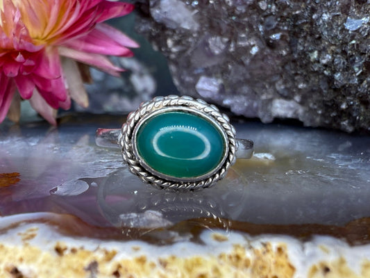 Zilveren chalcedoon ring