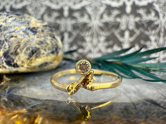 14 karaat gouden ring met diamant