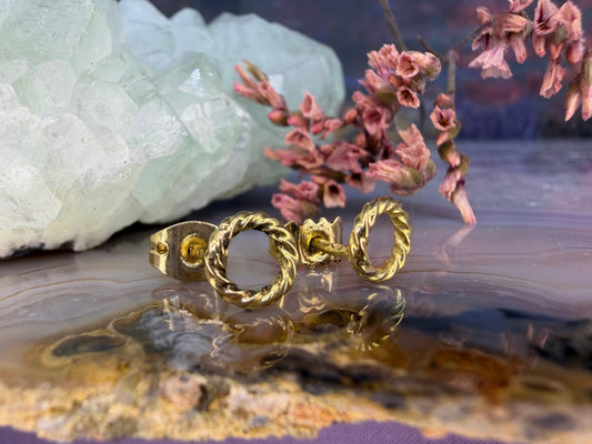 18 karaat gouden oorknoppen