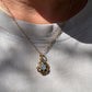 18 karaat gouden hanger met chalcedoon