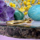 18 karaat gouden ring met edelstenen en diamant