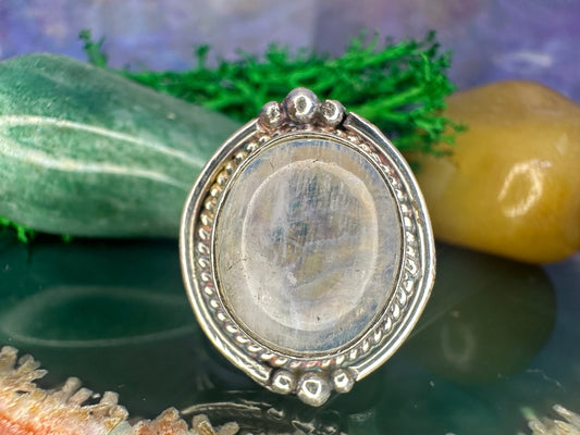 Zilveren ring met maansteen