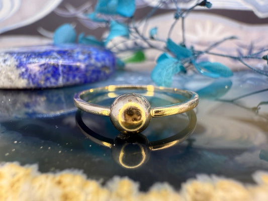 14 karaat gouden ‘piercing’ ring