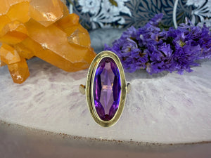 8 karaat amethist ring