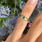 18 karaat gouden pinkring met saffier