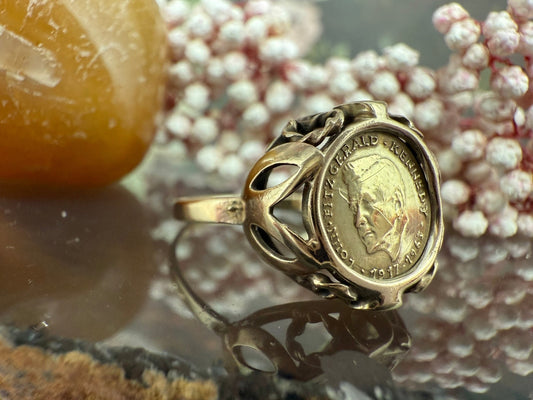 14 karaat gouden Kennedy muntring