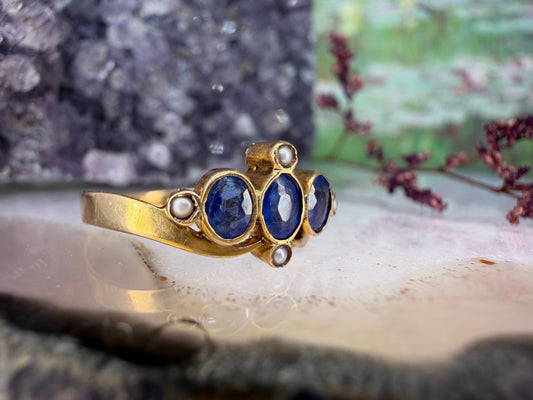 18 karaat gouden ring met toermalijn en parel