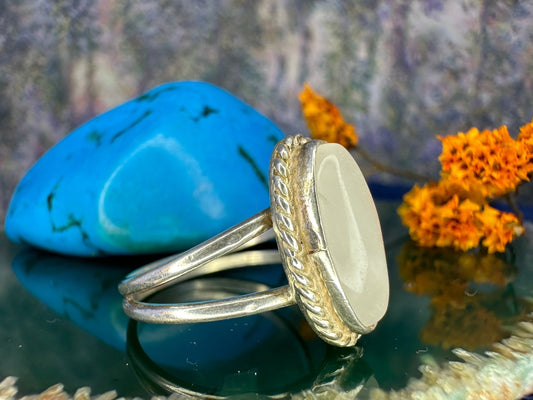 Zilveren ring met chalcedoon