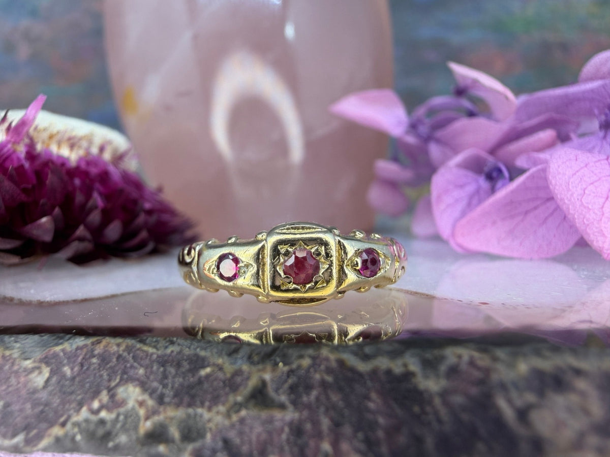 9 karaat robijn ring