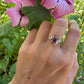 18 karaat gouden ring met edelstenen
