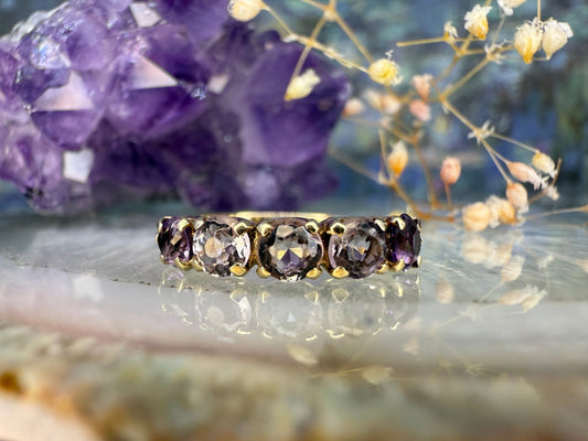 9 karaat ring met amethisten