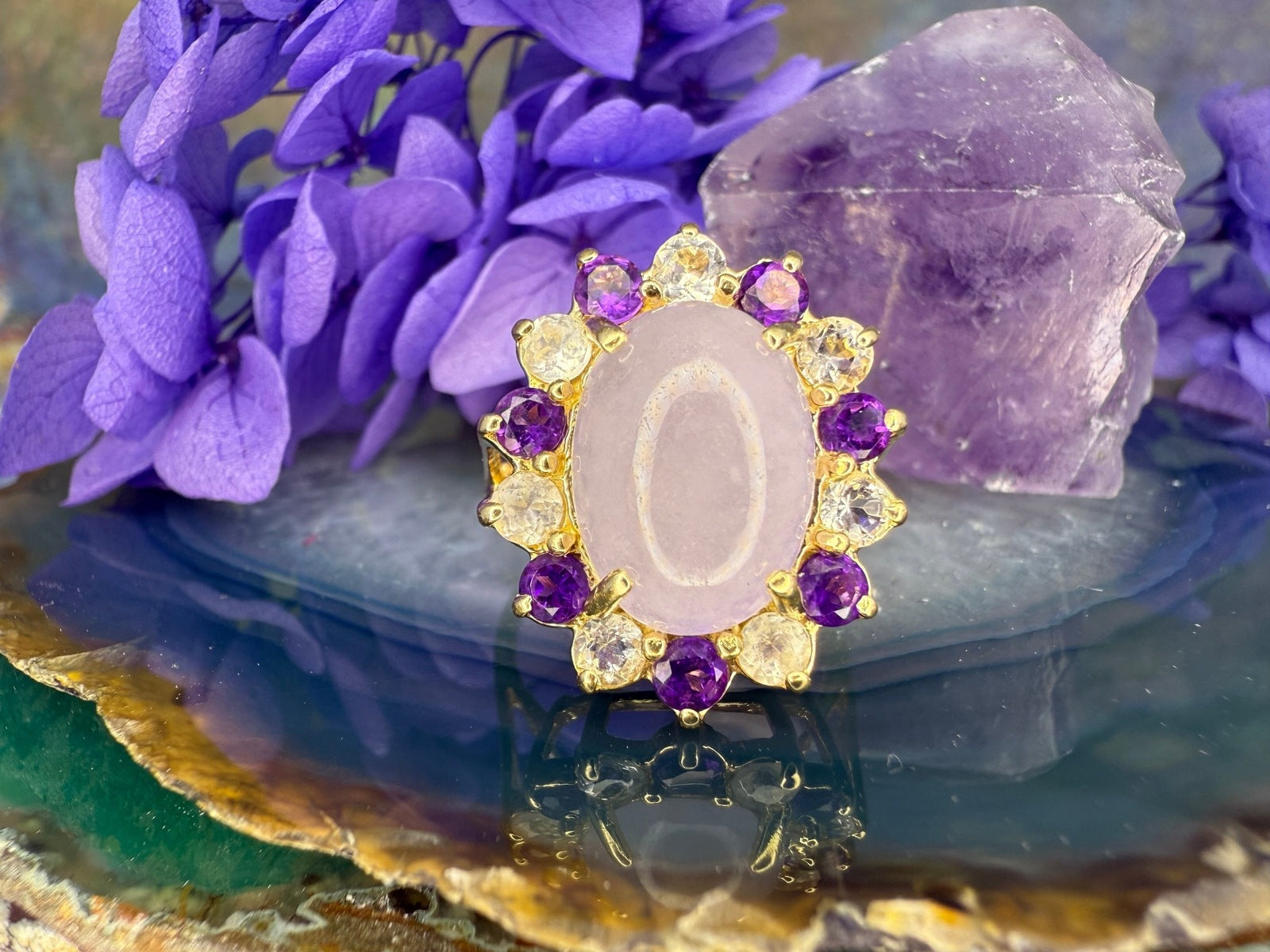 14 karaat gouden ring met jade, amethist en topaas