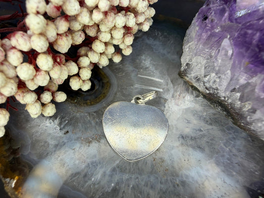 Zilveren je t’aime hangertje