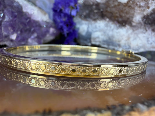 8 karaat bewerkte bangle