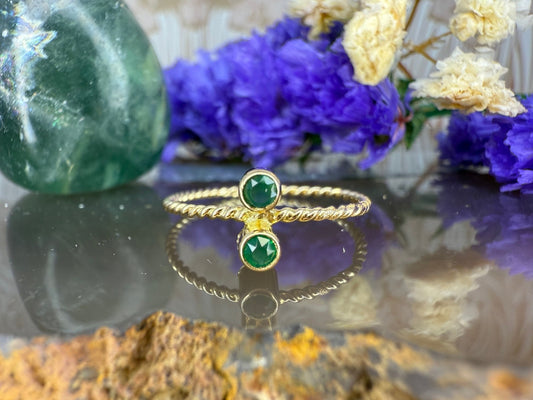14 karaat gouden ring met smaragd