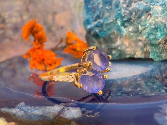 9 karaat ring met saffier en diamant